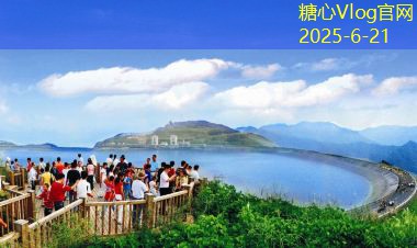 一个人拍婚纱照，独自演绎爱的浪漫