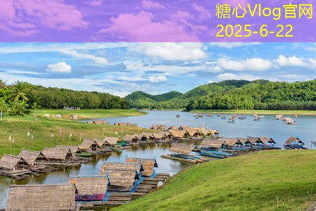 一个人拍婚纱照，独自演绎爱的浪漫