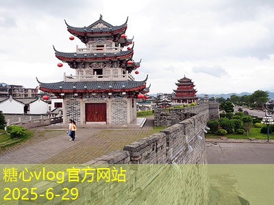 三亚拍婚纱照的费用大概是多少详细解析