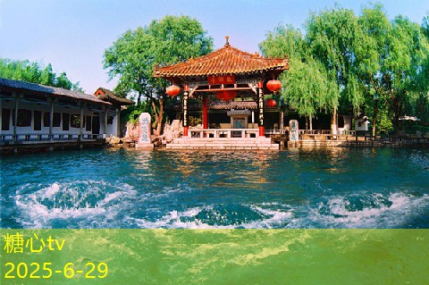 三亚旅拍婚纱照推荐，完美定格你们的浪漫瞬间