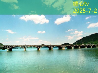 三亚旅拍婚纱摄影：与爱同行，感受浪漫海岸的魅力